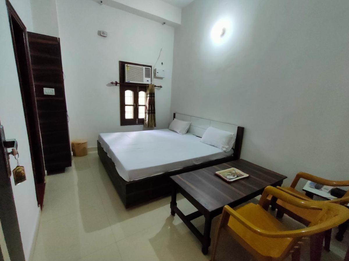 Arjun Guest House Pathankot Exterior photo